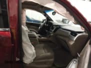 ✅ 2019 GMC Yukon XL SLT • VIN: 1GKS2GKC1KR341865 • Lot: 42210752. Wystawiony na IAAI z przebiegiem 47 653 mil. Bezpłatny archiwum sprzedaży aukcyjnych z USA i szczegółowy raport historii pojazdu na DreamBid. Zdjęcie 5.