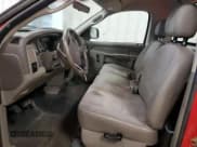 ✅ 2004 Dodge 1500 ST • VIN: 1D7HA16K24J177864 • Лот: 78876134. Опубликован ранее на Copart с пробегом 131 261 миль. Бесплатный доступ к архиву аукционных продаж из США и подробный отчёт об истории автомобиля на DreamBid. Изображение 7.