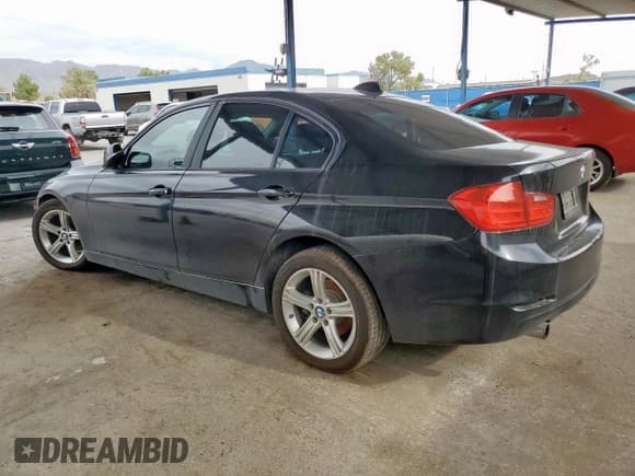 ✅ 2015 BMW 3 Series 320i • VIN: WBA3B1G59FNT64179 • Lot: 80220165. Listed on Copart with 131,540 mi. Free auction sales archive from the USA and detailed vehicle history report at DreamBid. Image 2.