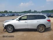 ✅ 2013 Nissan Pathfinder SV • VIN: 5N1AR2MMXDC678046 • Lot: 42890708. Listed on IAAI with 155,148 mi. Free auction sales archive from the USA and detailed vehicle history report at DreamBid. Image 15.