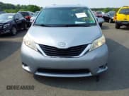 ✅ 2014 Toyota Sienna LE AAS • VIN: 5TDKK3DC0ES522057 • Lot: 42346846. Listed on IAAI with 79,872 mi. Free auction sales archive from the USA and detailed vehicle history report at DreamBid. Image 12.