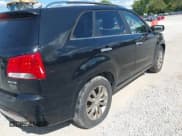 ✅ 2011 Kia Sorento SX • VIN: 5XYKW4A26BG092579 • Лот: 42970594. Опубликован ранее на IAAI с пробегом 178 637 миль. Бесплатный доступ к архиву аукционных продаж из США и подробный отчёт об истории автомобиля на DreamBid. Изображение 14.