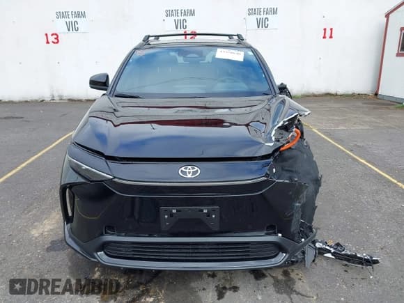 ✅ 2025 Toyota bZ4X XLE • VIN: JTMABACA3SA097006 • Лот: 43378640. Опубликован ранее на IAAI с пробегом 7 958 миль. Бесплатный доступ к архиву аукционных продаж из США и подробный отчёт об истории автомобиля на DreamBid. Изображение 12.