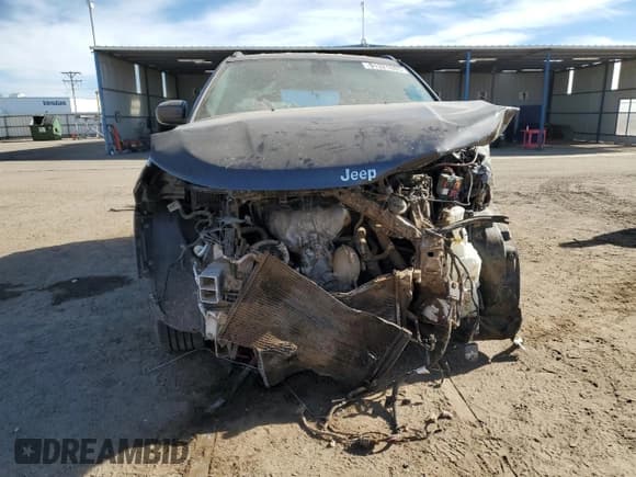 ✅ 2018 Jeep Compass Latitude • VIN: 3C4NJDBB2JT373487 • Lot: 91321085. Listed on Copart with Not provided. Free auction sales archive from the USA and detailed vehicle history report at DreamBid. Image 5.