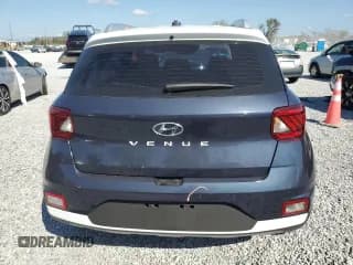 ✅ 2024 Hyundai Venue SEL • VIN: KMHRC8A32RU287249 • Lot: 44144955. Wystawiony na Copart z przebiegiem 18 646 mil. Bezpłatny archiwum sprzedaży aukcyjnych z USA i szczegółowy raport historii pojazdu na DreamBid. Zdjęcie 6.