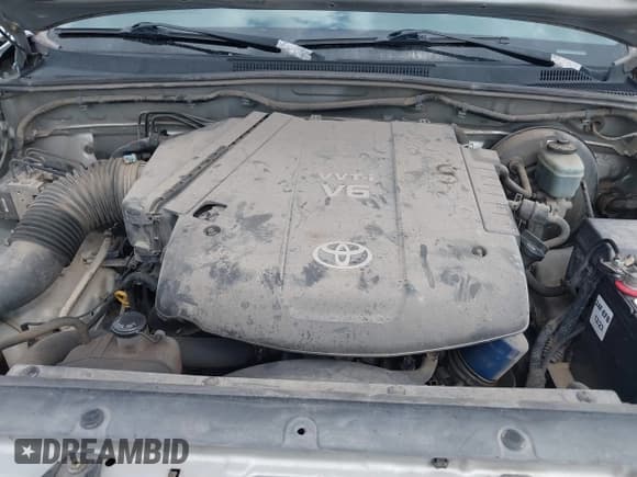 ✅ 2008 Toyota Tacoma PreRunner • VIN: 3TMJU62N48M063986 • Lot: 41551637. Listed on IAAI with 235,885 mi. Free auction sales archive from the USA and detailed vehicle history report at DreamBid. Image 9.