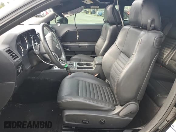 ✅ 2011 Dodge Challenger R/T • VIN: 2B3CJ5DT9BH593241 • Lot: 65063294. Wystawiony na Copart z przebiegiem 93 381 mil. Bezpłatny archiwum sprzedaży aukcyjnych z USA i szczegółowy raport historii pojazdu na DreamBid. Zdjęcie 7.