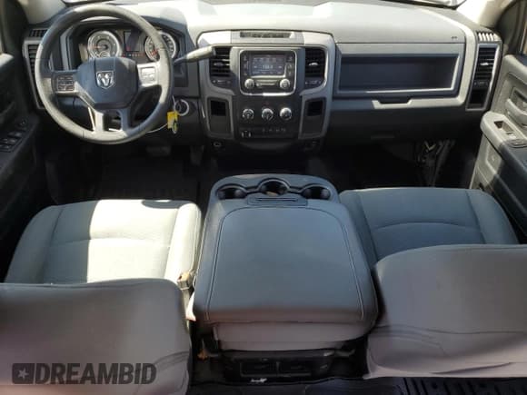 ✅ 2015 Ram 2500 Tradesman • VIN: 3C6UR4CL8FG684618 • Лот: 46623405. Опубликован ранее на Copart с пробегом 100 136 миль. Бесплатный доступ к архиву аукционных продаж из США и подробный отчёт об истории автомобиля на DreamBid. Изображение 8.