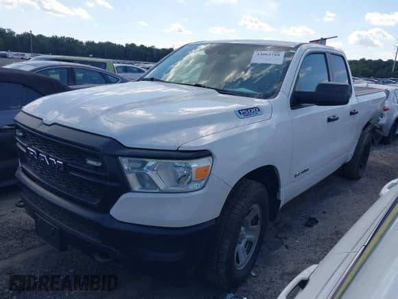 2021 Ram 1500 Tradesman z VIN 1C6SRFCT6MN817223, wystawiony jako IAAI lot #43365461 z przebiegiem 29 074 mil mil oraz . Historia ofert i sprzedaży dostępna na DreamBid. Obrazek 2.