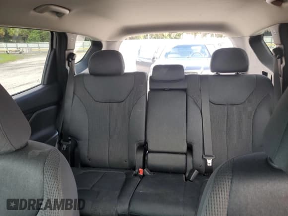 ✅ 2020 Hyundai Santa Fe SE • VIN: 5NMS23AD0LH187637 • Lot: 72644434. Wystawiony na Copart z przebiegiem 75 323 mil. Bezpłatny archiwum sprzedaży aukcyjnych z USA i szczegółowy raport historii pojazdu na DreamBid. Zdjęcie 10.