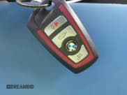 ✅ 2018 BMW 2 Series 230i • VIN: WBA2M7C52JVA97431 • Lot: 43617915. Wystawiony na IAAI z przebiegiem 67 593 mil. Bezpłatny archiwum sprzedaży aukcyjnych z USA i szczegółowy raport historii pojazdu na DreamBid. Zdjęcie 11.