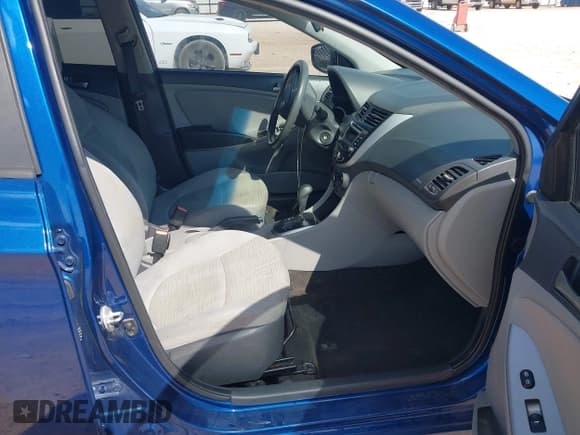 ✅ 2016 Hyundai Accent SE • VIN: KMHCT4AE4GU094596 • Lot: 43403579. Listed on IAAI with 117,382 mi. Free auction sales archive from the USA and detailed vehicle history report at DreamBid. Image 5.