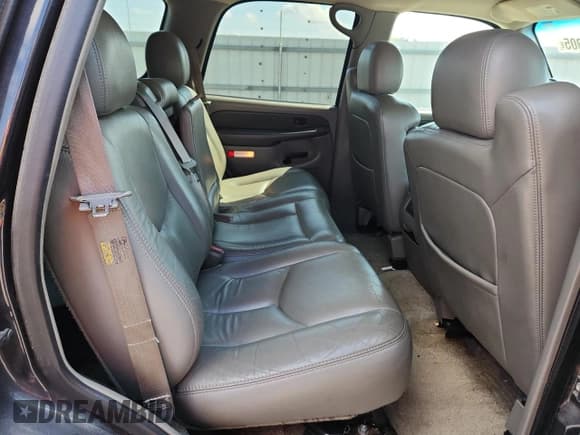 ✅ 2003 Chevrolet Tahoe LT • VIN: 1GNEK13Z53J231918 • Lot: 84242305. Listed on Copart with 327,409 mi. Free auction sales archive from the USA and detailed vehicle history report at DreamBid. Image 11.