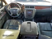 ✅ 2011 GMC Sierra 1500 SLT • VIN: 3GTP2WE31BG235228 • Лот: 95745515. Опубликован ранее на Copart с пробегом 179 332 миль. Бесплатный доступ к архиву аукционных продаж из США и подробный отчёт об истории автомобиля на DreamBid. Изображение 8.