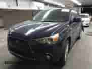 2011 Mitsubishi Outlander SE with VIN JA4AP4AU8BZ021809, listed as a IAAI auction lot 43383076 with 171,414 mi miles and . Bid and sale history available at DreamBid. Image 2.