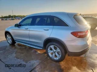 ✅ 2018 Mercedes-Benz GLC 300 • VIN: WDC0G4KB8JV023803 • Лот: 85181345. Опубликован ранее на Copart с пробегом 128 138 миль. Бесплатный доступ к архиву аукционных продаж из США и подробный отчёт об истории автомобиля на DreamBid. Изображение 2.