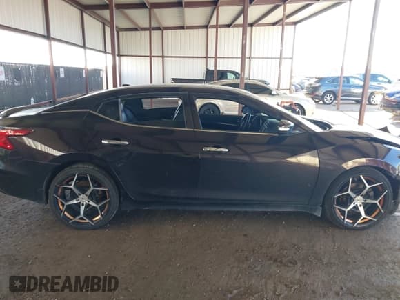 ✅ 2017 Nissan Maxima SV • VIN: 1N4AA6AP5HC392411 • Lot: 43275474. Listed on IAAI with 69,651 mi. Free auction sales archive from the USA and detailed vehicle history report at DreamBid. Image 13.