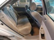 ✅ 2004 Toyota Camry SE • VIN: 4T1BE32K74U347698 • Lot: 43751300. Wystawiony na IAAI z przebiegiem 280 635 mil. Bezpłatny archiwum sprzedaży aukcyjnych z USA i szczegółowy raport historii pojazdu na DreamBid. Zdjęcie 8.