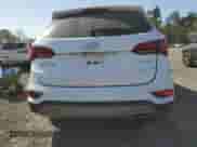 ✅ 2017 Hyundai Santa Fe 2.4L • VIN: 5XYZT3LB3HG433198 • Lot: 43227023. Wystawiony na Copart z przebiegiem Nie podano. Bezpłatny archiwum sprzedaży aukcyjnych z USA i szczegółowy raport historii pojazdu na DreamBid. Zdjęcie 6.