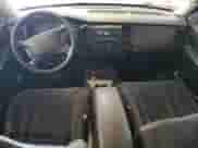 2004 Dodge Dakota Sport с VIN 1D7HG38N84S595387, выставлен на аукционе Copart как лот 60861915 с пробегом 81 633 миль миль и Чистый • Clean title. История ставок и продаж доступна на DreamBid. Изображение 8.