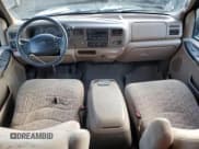 ✅ 1999 Ford F-250 XL • VIN: 1FTNX20L2XEB42306 • Лот: 43522955. Опубликован ранее на Copart с пробегом 204 523 миль. Бесплатный доступ к архиву аукционных продаж из США и подробный отчёт об истории автомобиля на DreamBid. Изображение 8.
