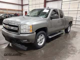 2007 Chevrolet Silverado 1500 1LT с VIN 1GCEK190X7Z522570, выставлен на аукционе IAAI как лот 43545121 с пробегом 265 464 миль миль и . История ставок и продаж доступна на DreamBid. Изображение 2.
