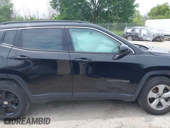 ✅ 2021 Jeep Compass Latitude • VIN: 3C4NJDBBXMT579547 • Lot: 42676695. Listed on IAAI with 80,562 mi. Free auction sales archive from the USA and detailed vehicle history report at DreamBid. Image 13.