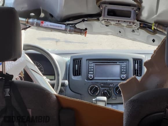 ✅ 2017 Nissan NV200 S • VIN: 3N6CM0KN3HK701871 • Lot: 70814375. Listed on Copart with Not provided. Free auction sales archive from the USA and detailed vehicle history report at DreamBid. Image 8.