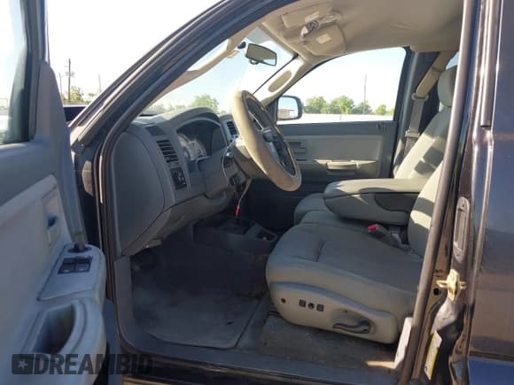 ✅ 2006 Dodge Dakota SLT • VIN: 1D7HW42N06S718488 • Лот: 42776180. Опубликован ранее на IAAI с пробегом 61 944 миль. Бесплатный доступ к архиву аукционных продаж из США и подробный отчёт об истории автомобиля на DreamBid. Изображение 8.