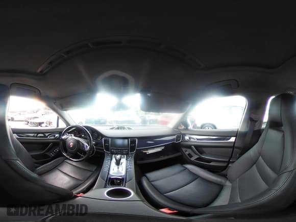 ✅ 2014 Porsche Panamera • VIN: WP0AA2A74EL014241 • Lot: 41430656. Listed on IAAI with 56,438 mi. Free auction sales archive from the USA and detailed vehicle history report at DreamBid. Image 18.