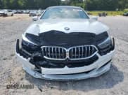 ✅ 2022 BMW 8 Series ALPINA B8 xDrive • VIN: WBAGX0C10NCK00670 • Lot: 68661365. Wystawiony na Copart z przebiegiem Nie podano. Bezpłatny archiwum sprzedaży aukcyjnych z USA i szczegółowy raport historii pojazdu na DreamBid. Zdjęcie 5.