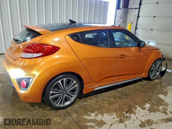 ✅ 2016 Hyundai Veloster Turbo Rally Edition • VIN: KMHTC6AE3GU301765 • Лот: 94892395. Опубликован ранее на Copart с пробегом 120 423 миль. Бесплатный доступ к архиву аукционных продаж из США и подробный отчёт об истории автомобиля на DreamBid. Изображение 3.