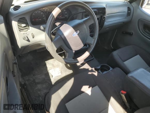 ✅ 2005 Ford Ranger XL • VIN: 1FTYR14U55PA18584 • Лот: 52544195. Опубликован ранее на Copart с пробегом 144 331 миль. Бесплатный доступ к архиву аукционных продаж из США и подробный отчёт об истории автомобиля на DreamBid. Изображение 8.