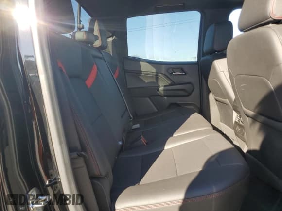 ✅ 2023 Chevrolet Colorado 4WD Z71 • VIN: 1GCPTDEK0P1219679 • Lot: 91065435. Listed on Copart with 9,982 mi. Free auction sales archive from the USA and detailed vehicle history report at DreamBid. Image 10.