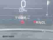 2019 Chevrolet Equinox LT z VIN 2GNAXKEV5K6110429, wystawiony jako IAAI lot #43391808 z przebiegiem 116 095 mil mil oraz . Historia ofert i sprzedaży dostępna na DreamBid. Obrazek 16.