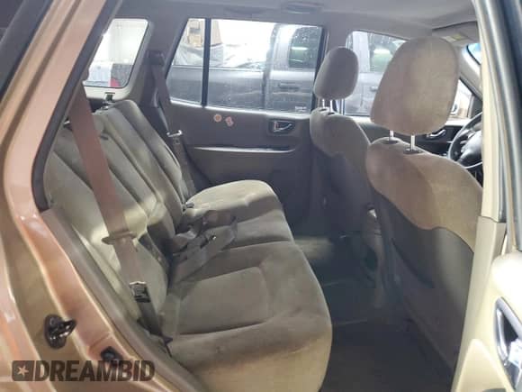 ✅ 2004 Hyundai Santa Fe GLS • VIN: KM8SC73D74U854386 • Лот: 48880465. Размещён на Copart с пробегом 79 021 миль миль. Получите бесплатный доступ к архиву аукционных продаж из США и посмотрите подробный отчёт об истории автомобиля на DreamBid. Изображение 10.