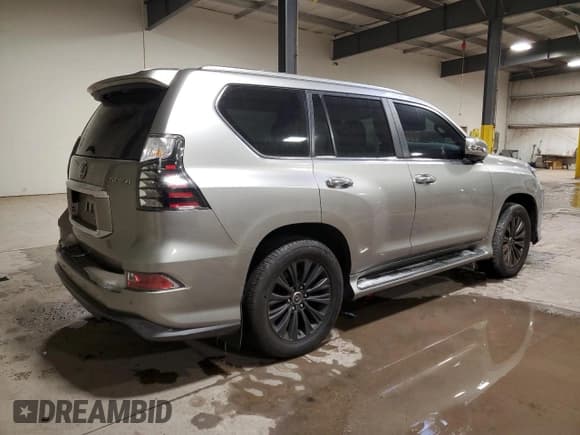 ✅ 2023 Lexus GX 460 Luxury • VIN: JTJGM7BX0P5341723 • Lot: 88520815. Wystawiony na Copart z przebiegiem 56 666 mil. Bezpłatny archiwum sprzedaży aukcyjnych z USA i szczegółowy raport historii pojazdu na DreamBid. Zdjęcie 3.