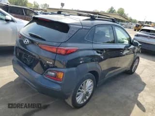 ✅ 2019 Hyundai Kona SEL • VIN: KM8K2CAA4KU365431 • Лот: 72369654. Опубликован ранее на Copart с пробегом 46 166 миль. Бесплатный доступ к архиву аукционных продаж из США и подробный отчёт об истории автомобиля на DreamBid. Изображение 3.