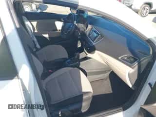 2019 Hyundai Accent SE с VIN 3KPC24A30KE042153, выставлен на аукционе IAAI как лот 43367466 с пробегом 114 895 миль миль и . История ставок и продаж доступна на DreamBid. Изображение 5.