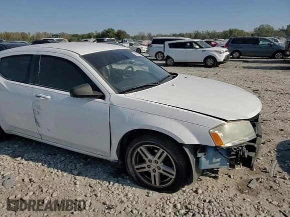 ✅ 2011 Dodge Avenger Mainstreet • VIN: 1B3BD1FB4BN561739 • Лот: 74820324. Опубликован ранее на Copart с пробегом 191 788 миль. Бесплатный доступ к архиву аукционных продаж из США и подробный отчёт об истории автомобиля на DreamBid. Изображение 11.