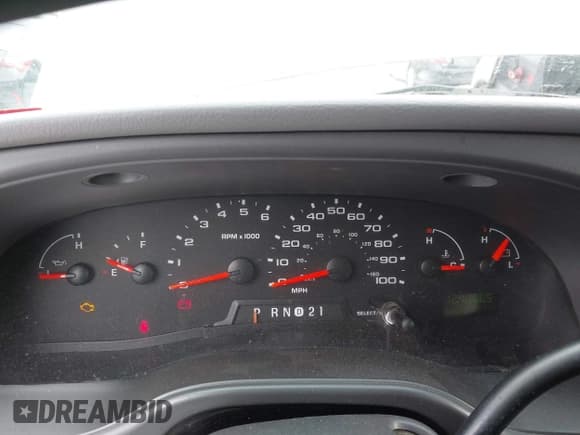 ✅ 2005 Ford Econoline Passenger XL • VIN: 1FBSS31L85HB47161 • Lot: 43884894. Listed on IAAI with 124,166 mi. Free auction sales archive from the USA and detailed vehicle history report at DreamBid. Image 7.