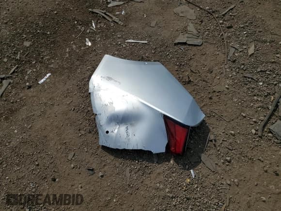 ✅ 2022 Toyota Prius LE • VIN: JTDL9MFU8N3034424 • Lot: 66075395. Listed on Copart with 87,061 mi. Free auction sales archive from the USA and detailed vehicle history report at DreamBid. Image 12.