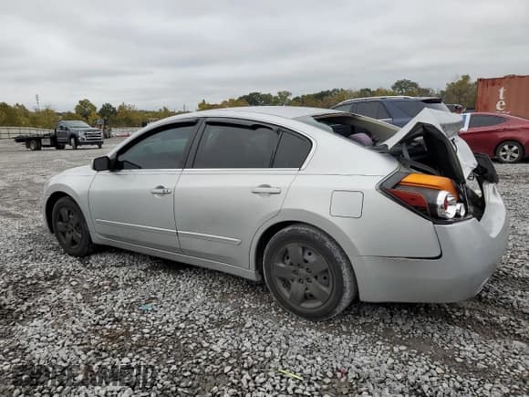 ✅ 2008 Nissan Altima SL • VIN: 1N4AL21E68N457983 • Lot: 90291445. Listed on Copart with 234,174 mi. Free auction sales archive from the USA and detailed vehicle history report at DreamBid. Image 2.