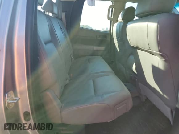 ✅ 2013 Toyota Tundra • VIN: 5TFRM5F12DX065017 • Lot: 90847405. Listed on Copart with 136,377 mi. Free auction sales archive from the USA and detailed vehicle history report at DreamBid. Image 10.