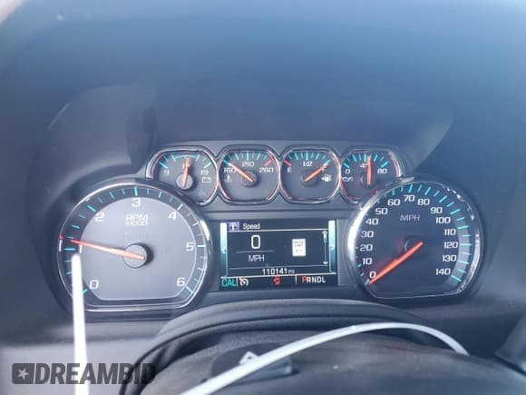 ✅ 2019 Chevrolet Suburban LT • VIN: 1GNSKHKC2KR364371 • Lot: 67169004. Wystawiony na Copart z przebiegiem 110 141 mil. Bezpłatny archiwum sprzedaży aukcyjnych z USA i szczegółowy raport historii pojazdu na DreamBid. Zdjęcie 9.