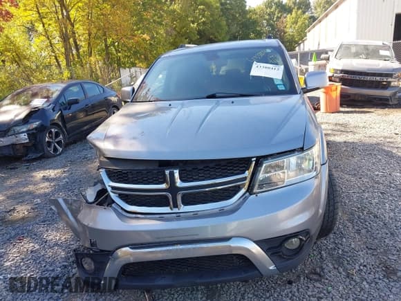 ✅ 2018 Dodge Journey Crossroad • VIN: 3C4PDCGG9JT156694 • Lot: 43380412. Wystawiony na IAAI z przebiegiem 102 284 mil. Bezpłatny archiwum sprzedaży aukcyjnych z USA i szczegółowy raport historii pojazdu na DreamBid. Zdjęcie 12.