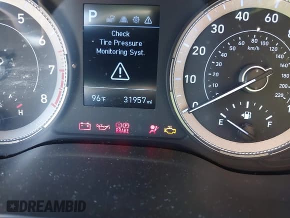 ✅ 2022 Hyundai Venue Limited • VIN: KMHRC8A3XNU185711 • Lot: 42195088. Listed on IAAI with 31,957 mi. Free auction sales archive from the USA and detailed vehicle history report at DreamBid. Image 16.