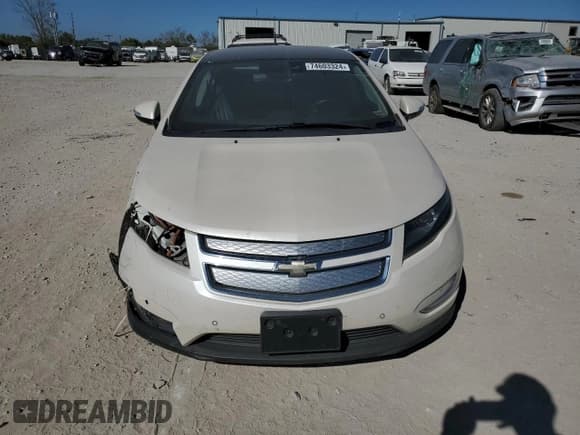 ✅ 2012 Chevrolet Volt • VIN: 1G1RD6E45CU106556 • Lot: 74603324. Wystawiony na Copart z przebiegiem 170 875 mil. Bezpłatny archiwum sprzedaży aukcyjnych z USA i szczegółowy raport historii pojazdu na DreamBid. Zdjęcie 5.