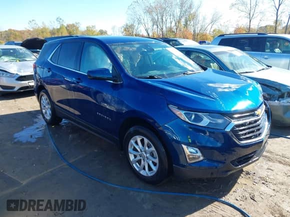 2020 Chevrolet Equinox LT z VIN 3GNAXKEVXLL250263, wystawiony jako IAAI lot #43494216 z przebiegiem 67 639 mil mil oraz . Historia ofert i sprzedaży dostępna na DreamBid. Obrazek 1.
