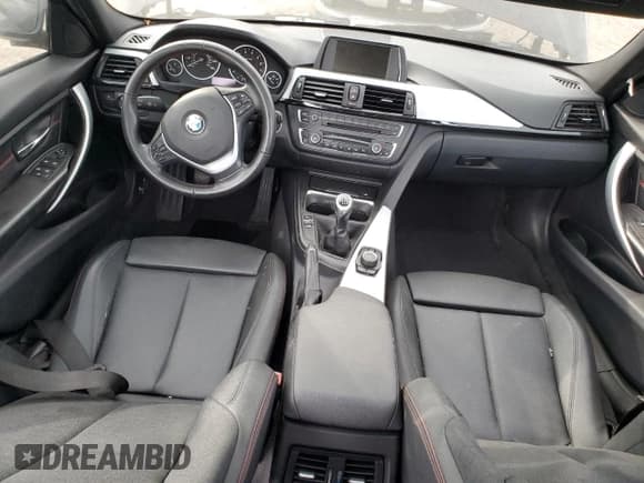 ✅ 2012 BMW 3 Series 335i • VIN: WBA3A9G52CNN73034 • Лот: 80995815. Опубликован ранее на Copart с пробегом 91 159 миль. Бесплатный доступ к архиву аукционных продаж из США и подробный отчёт об истории автомобиля на DreamBid. Изображение 8.